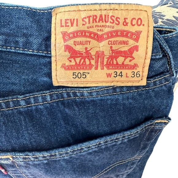 Levi's 501 Mens Button Fly Straight Leg Dark Wash Size W34 x L32 - Picture 7 of 7